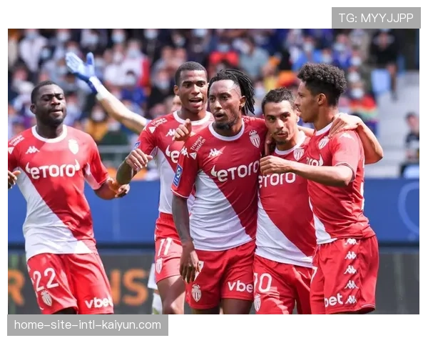 海斯执教雷恩首秀告捷赛后强调团队协作重要性